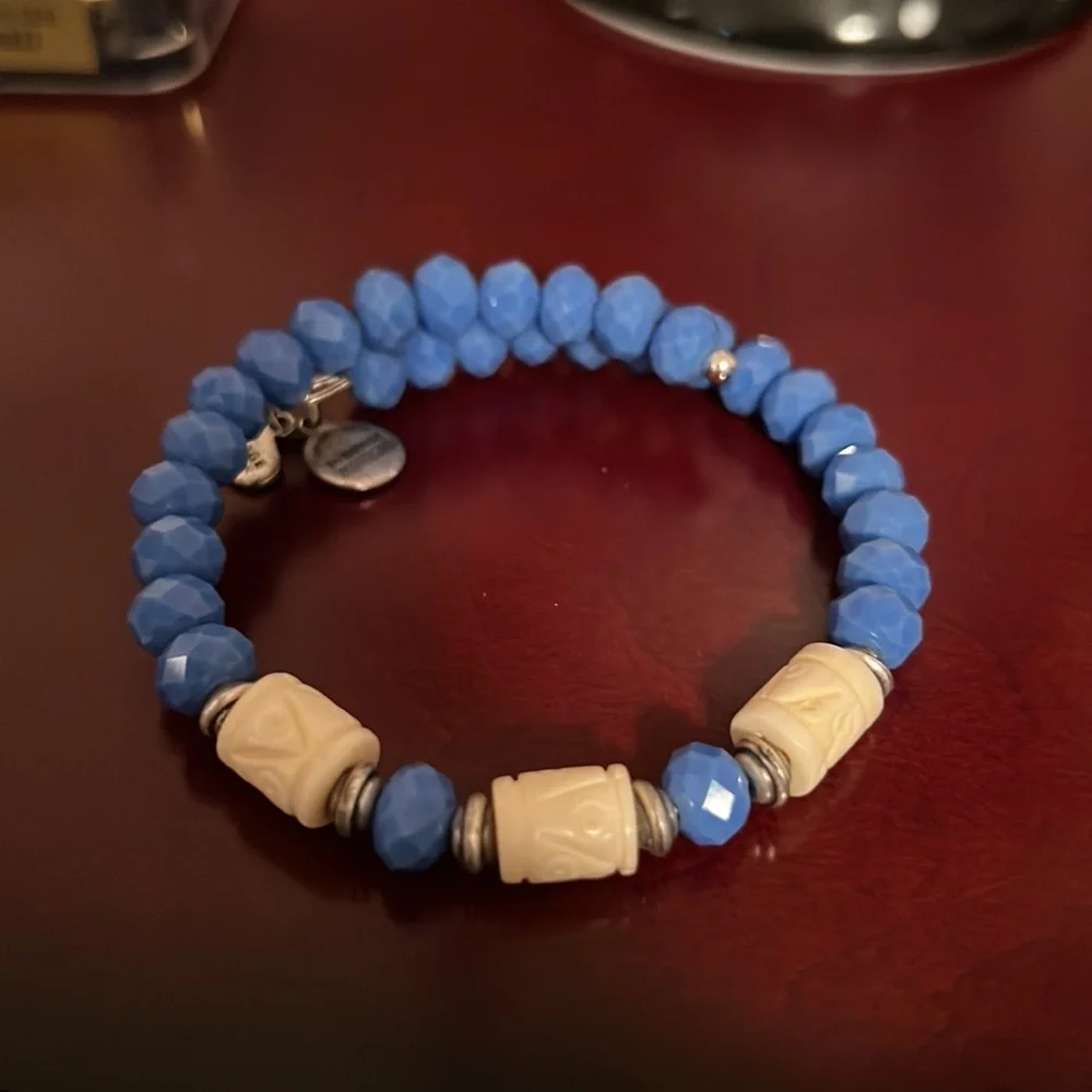 Alex and Ani Vintage 66 Navy & Silver Women’s Beaded Deep Sea Wrap Bracelet
